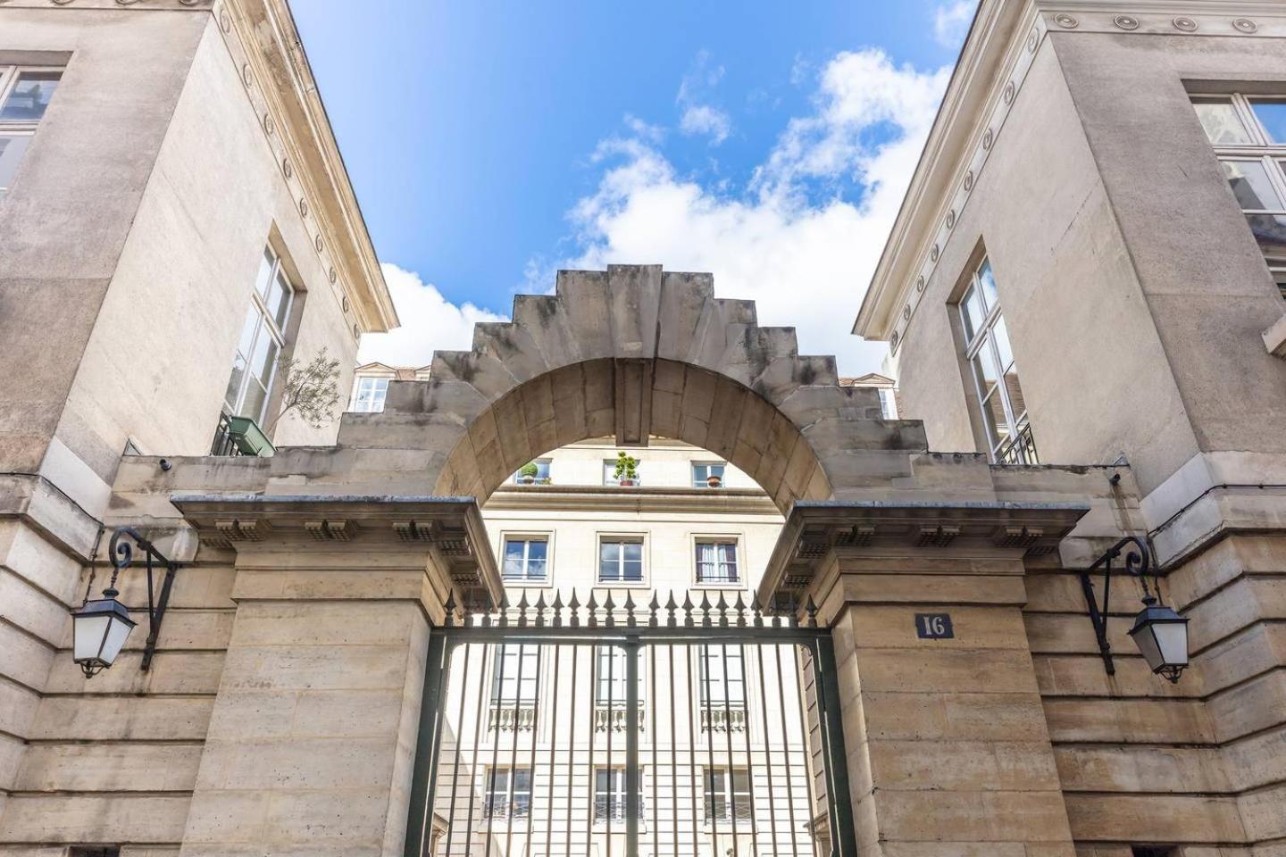 Home In Paris Marais Elegant Flat In Old Paris Exterior foto